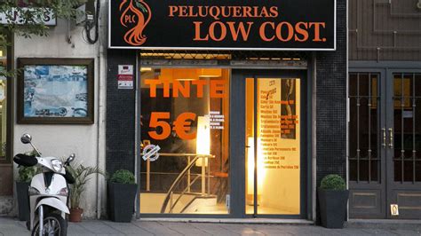 【TELÉFONO PELUQUERÍAS LOW COST】 Número atención。